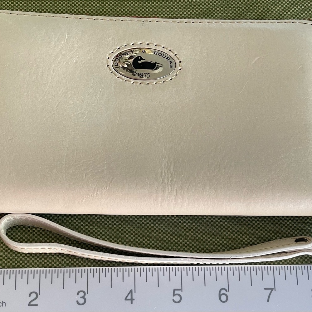 Dooney & Bourke leather large zip around wallet